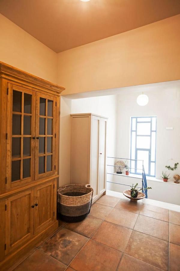 Pagrati Hilton Location Bentzi Family Suite 5 Athens Exterior photo